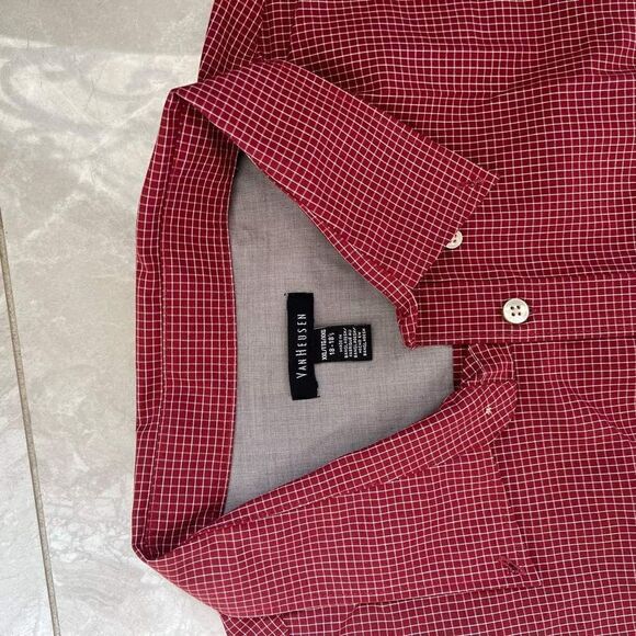 Van Huesen Red and White Plaid Dress Shirt Short Sleeves Size Extra Extra Large - Picture 2 of 2